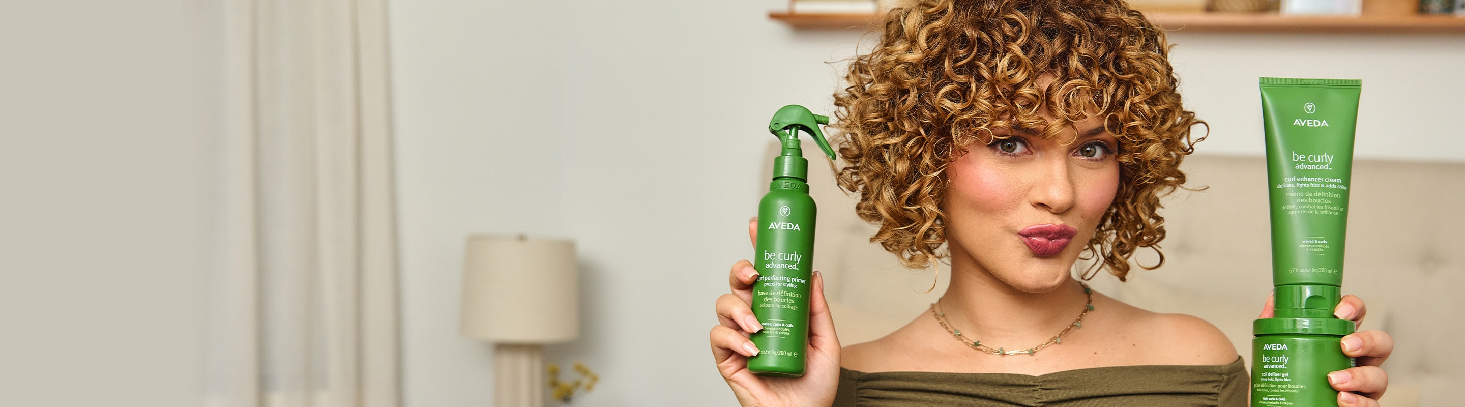 produits capillaires pour cheveux frisés et ondulés be curly advanced. Réduisez les frisottis, hydratez, renforcez les cheveux et plus encore. 