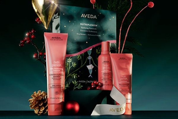 Magasiner tous les ensembles cadeaux de soins capillaires d’Aveda